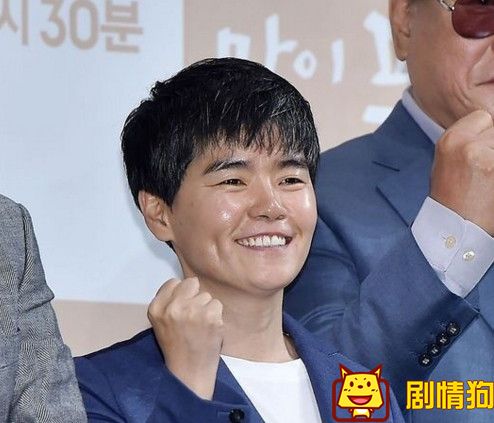 接档医疗船播出的是世界上最美丽的离别吗？ 主演是谁